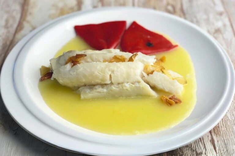 bacalao-al-pilpil-con-pimientos-del-piquillo (1)
