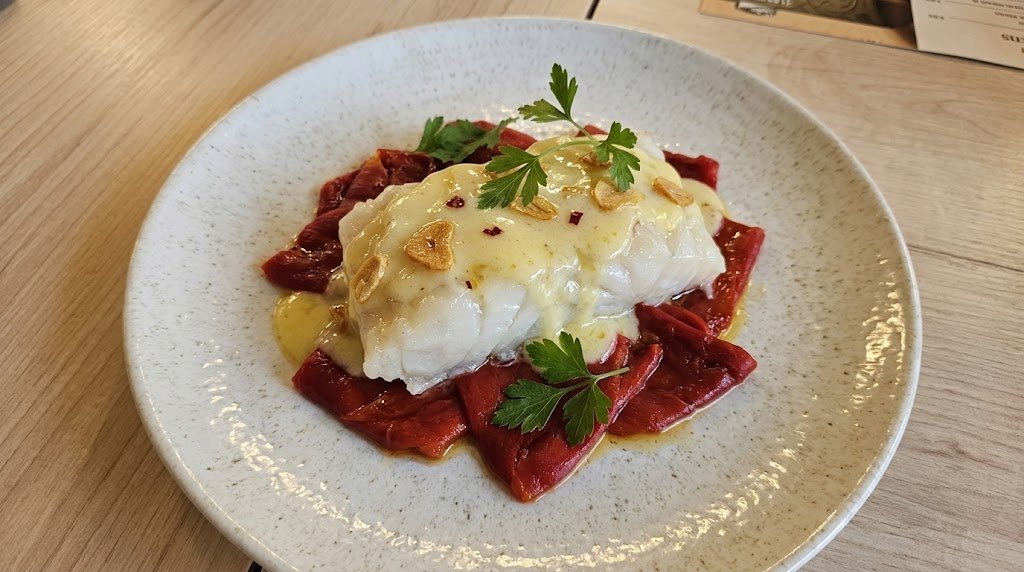 Bacalao al PilPil De la Lonja en El Motocarro Torremolinos