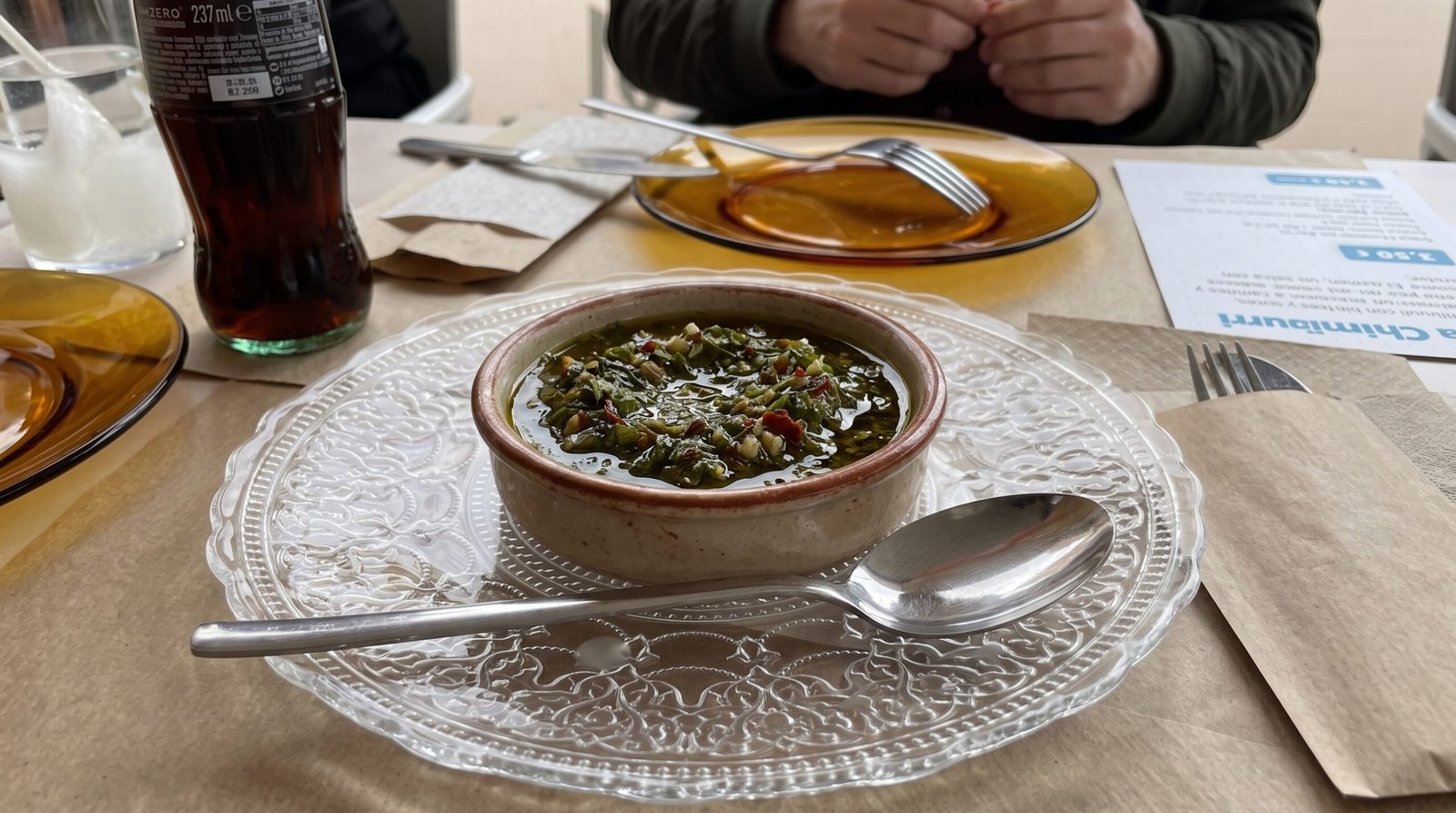 Salsa chimichurri para carnes y platos principales